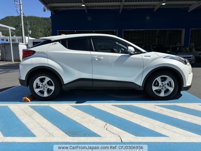 toyota c-hr 2017 -TOYOTA--C-HR DAA-ZYX10--ZYX10-2027654---TOYOTA--C-HR DAA-ZYX10--ZYX10-2027654- image 2