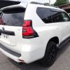 toyota land-cruiser-prado 2022 25922803 image 5