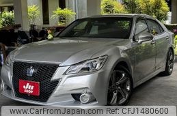 toyota crown 2015 -TOYOTA--Crown DAA-AWS210--AWS210-6092422---TOYOTA--Crown DAA-AWS210--AWS210-6092422-