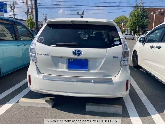 toyota prius-α 2013 CFJ1811859 image 2