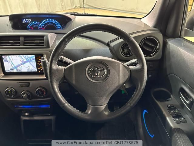 toyota bb 2011 CFJ1778575 image 2
