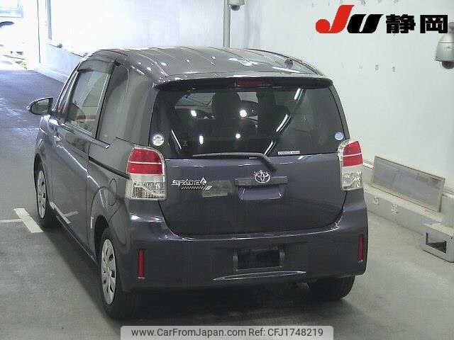 toyota spade 2012 CFJ1748219 image 2