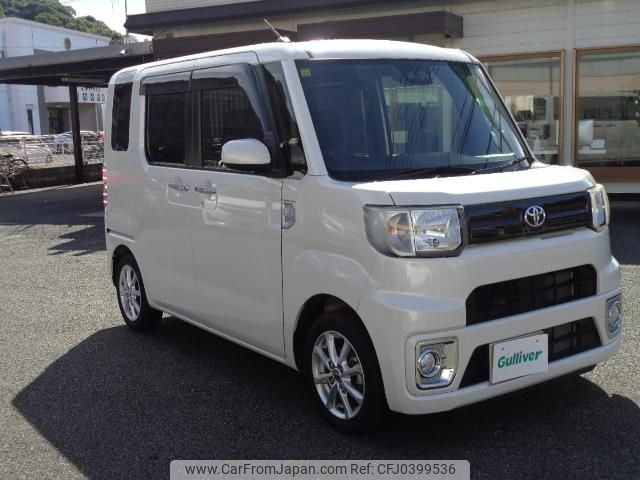 toyota pixis-mega 2018 -TOYOTA--Pixis Mega DBA-LA700A--LA700A-0019710---TOYOTA--Pixis Mega DBA-LA700A--LA700A-0019710- image 1