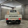 mitsubishi minicab-truck 1989 143227 image 15