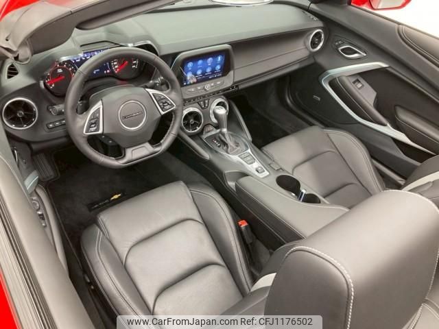 chevrolet camaro 2023 quick_quick_7BA-A1XC_1G1F93DX1P0110566 image 2