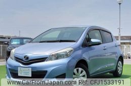 toyota vitz 2013 CFJ1533191