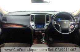 toyota crown 2013 504928-921938