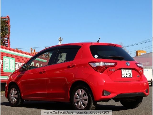 toyota vitz 2017 -TOYOTA--Vitz DAA-NHP130--NHP130-2015270---TOYOTA--Vitz DAA-NHP130--NHP130-2015270- image 2