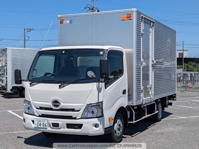 hino dutro 2022 -HINO--Hino Dutoro 2RG-XZU710M--XZU710-0034620---HINO--Hino Dutoro 2RG-XZU710M--XZU710-0034620- image 1