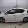 toyota aqua 2017 CFJ1692154 image 7