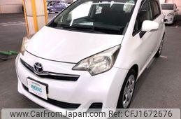 toyota ractis 2011 CFJ1672676