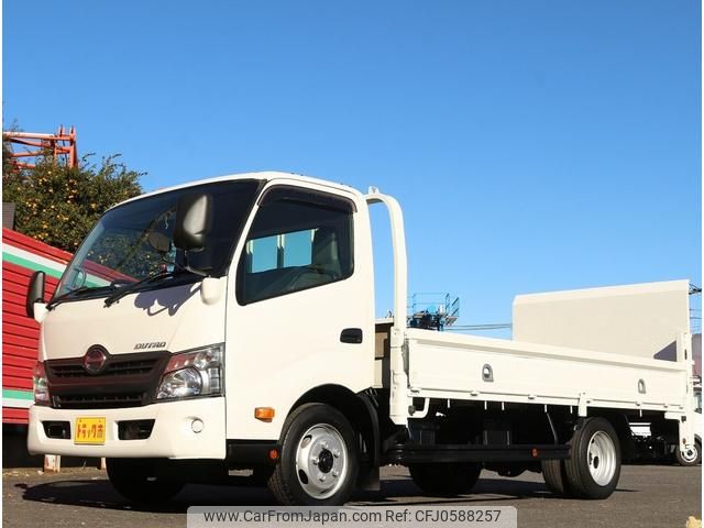 hino dutro 2015 GOO_NET_EXCHANGE_0505500A30241221W001 image 2