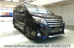 toyota noah 2014 ENHANCEAUTO_1_ea286363