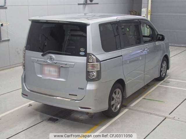 toyota voxy 2009 TE3385 image 1