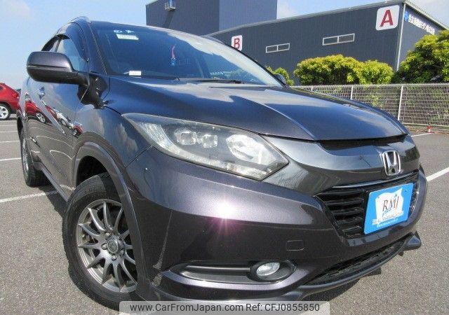 honda vezel 2013 Y2024050081F-21 image 2