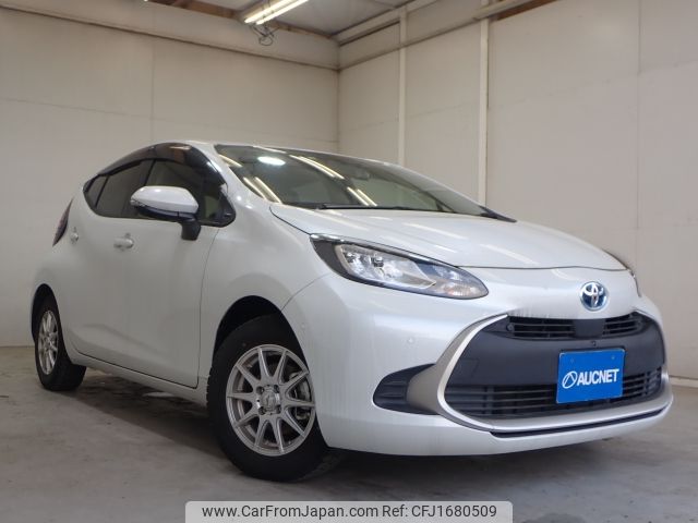 toyota aqua 2022 CFJ1680509 image 1