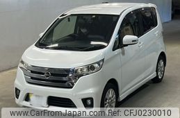 nissan dayz 2014 -NISSAN 【佐賀 584む923】--DAYZ B21W-0117040---NISSAN 【佐賀 584む923】--DAYZ B21W-0117040-