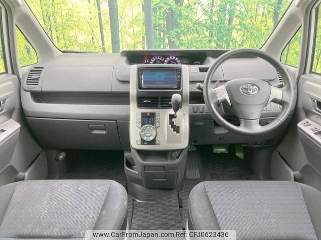 toyota voxy 2009 -TOYOTA--Voxy DBA-ZRR70W--ZRR70-0220389---TOYOTA--Voxy DBA-ZRR70W--ZRR70-0220389- image 2