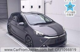 toyota aqua 2015 -TOYOTA--AQUA NHP10-2491639---TOYOTA--AQUA NHP10-2491639-