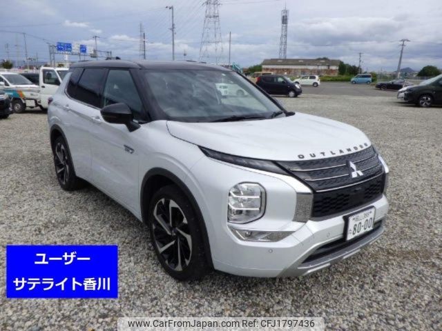 mitsubishi outlander-phev 2023 CFJ1797436 image 1