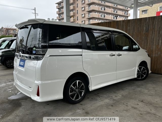 toyota voxy 2019 -TOYOTA--Voxy DBA-ZRR80W--ZRR80-0568228---TOYOTA--Voxy DBA-ZRR80W--ZRR80-0568228- image 2