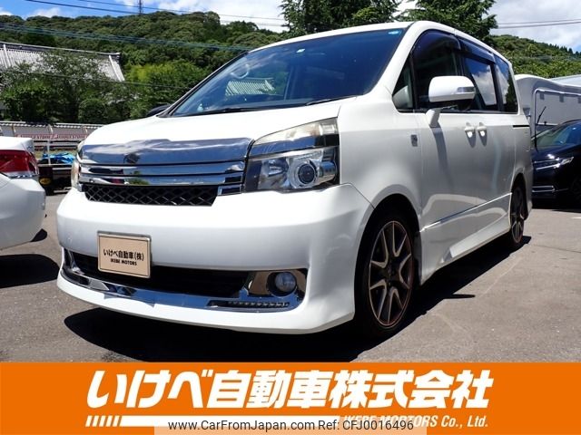 toyota voxy 2011 -TOYOTA--Voxy DBA-ZRR70W--ZRR70W-0443623---TOYOTA--Voxy DBA-ZRR70W--ZRR70W-0443623- image 1