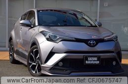 toyota c-hr 2017 GOO_JP_700070570930250106001