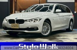 bmw 3-series 2016 -BMW--BMW 3 Series DBA-8A20--WBA8G52020K442031---BMW--BMW 3 Series DBA-8A20--WBA8G52020K442031-