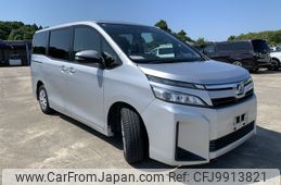 toyota voxy 2018 NIKYO_KF51535