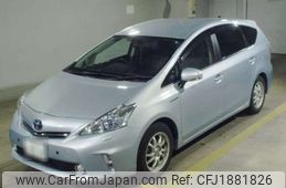 toyota prius-α 2011 CFJ1881826