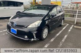 toyota prius-α 2012 CFJ1853903