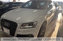 audi q5 2016 quick_quick_ABA-8RCNCF_WAUZZZ8R9GA060610