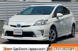 toyota prius 2013 CFJ1382589