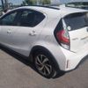 toyota aqua 2018 CFJ1672058 image 8