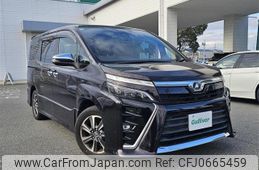 toyota voxy 2018 -TOYOTA--Voxy DBA-ZRR80W--ZRR80-0469863---TOYOTA--Voxy DBA-ZRR80W--ZRR80-0469863-