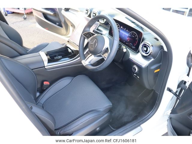 mercedes-benz c-class 2021 CFJ1606181 image 2