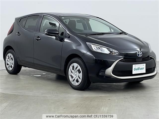 toyota aqua 2024 CFJ1559759 image 1