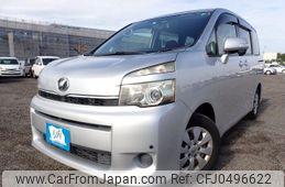 toyota voxy 2010 REALMOTOR_N2024110250F-24