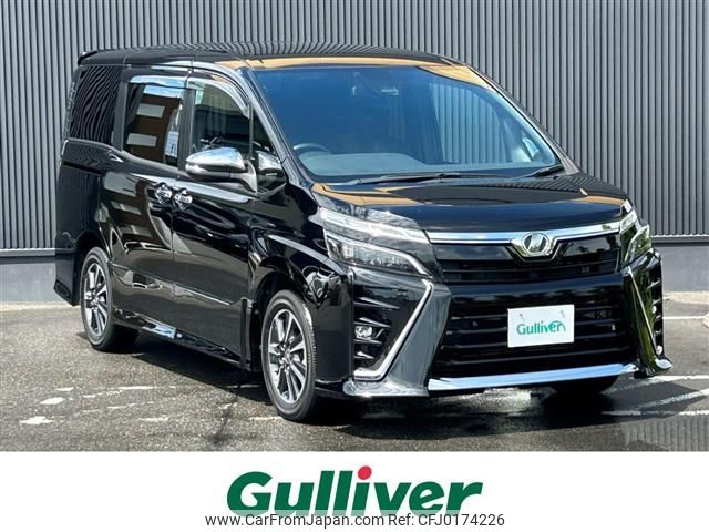 toyota voxy 2019 -TOYOTA--Voxy DBA-ZRR80W--ZRR80-0502028---TOYOTA--Voxy DBA-ZRR80W--ZRR80-0502028- image 1