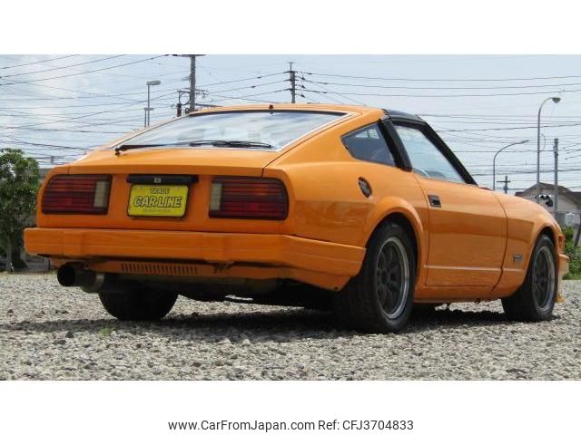 Used NISSAN FAIRLADY Z 1984/Mar CFJ3704833 in good condition for sale