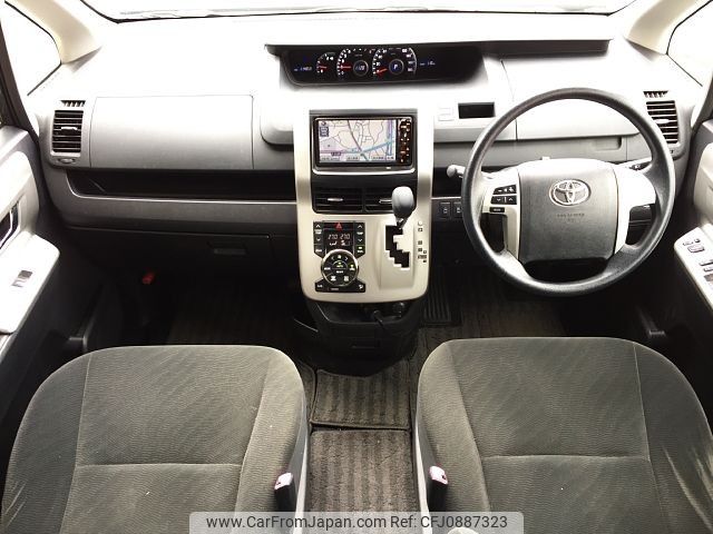 toyota noah 2011 -TOYOTA--Noah DBA-ZRR70G--ZRR70-0403751---TOYOTA--Noah DBA-ZRR70G--ZRR70-0403751- image 2