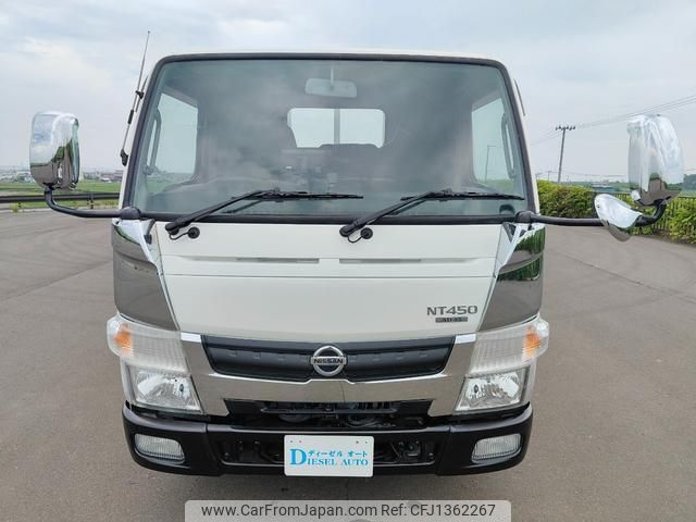 nissan nt450-atlas 2018 GOO_NET_EXCHANGE_0901510A30250701W001 image 2