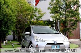 toyota aqua 2012 -TOYOTA--AQUA DAA-NHP10--NHP10-6117138---TOYOTA--AQUA DAA-NHP10--NHP10-6117138-