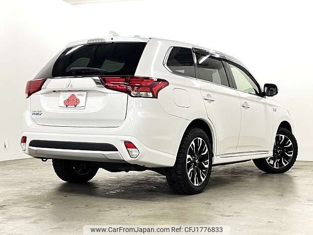 mitsubishi outlander-phev 2015 CFJ1776833 image 2