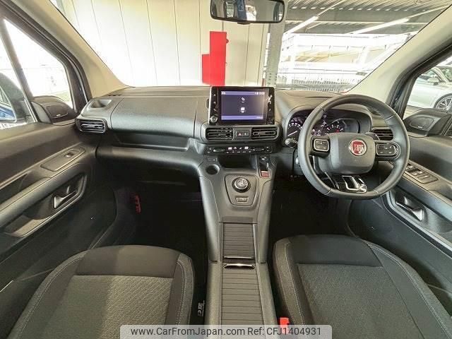 fiat fiat-others 2023 quick_quick_3DA-K9FYH01_VYFECYHZ3PJ764642 image 2