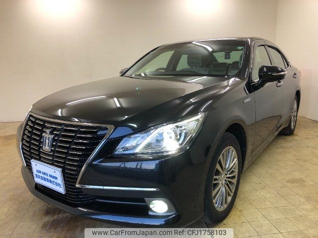 toyota crown 2015 CFJ1758103 image 1