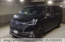 toyota granace 2022 CFJ1692695