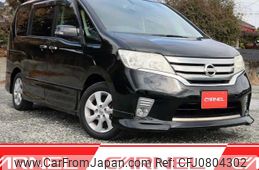 nissan serena 2012 F00840