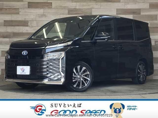 toyota voxy 2022 quick_quick_6AA-ZWR90W_ZWR90-0044392 image 1