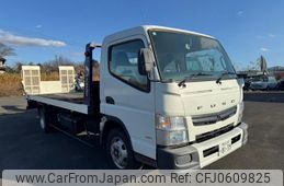 mitsubishi-fuso canter 2015 GOO_NET_EXCHANGE_0570813A30241226W003